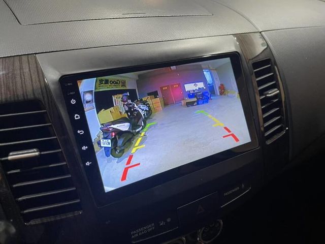 MITSUBISHI三菱 OUTLANDER  第7張相片