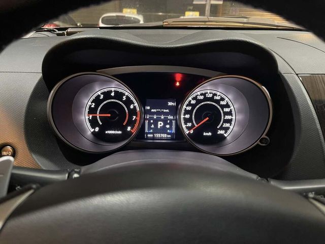 MITSUBISHI三菱 OUTLANDER  第9張相片