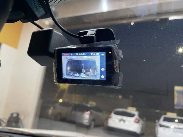 MITSUBISHI三菱 OUTLANDER  第11張相片