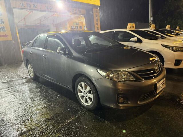 TOYOTA豐田 ALTIS  第1張相片