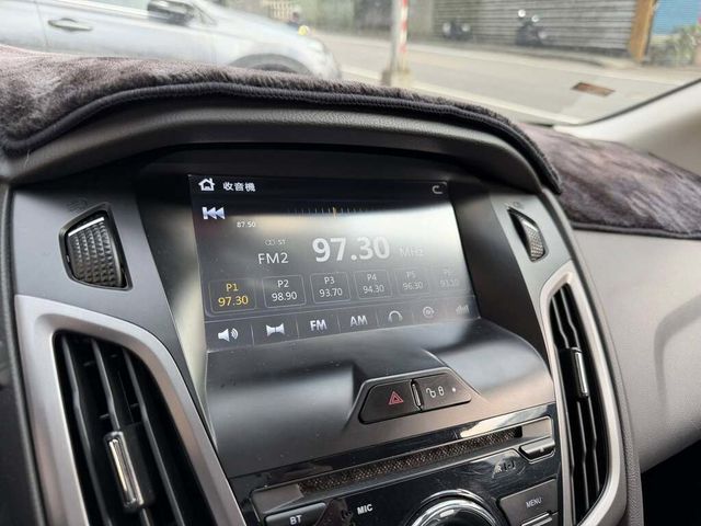 FORD福特 FOCUS  第7張相片