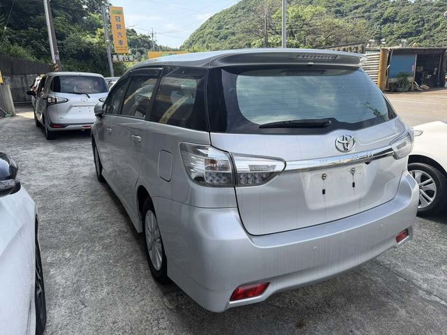 TOYOTA豐田 WISH  第14張相片