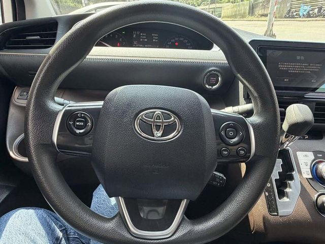 TOYOTA豐田 SIENTA  第9張相片