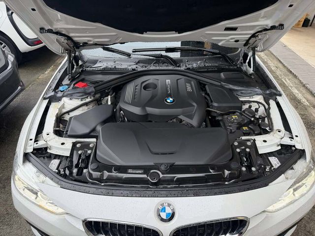BMW寶馬 320I  第6張相片