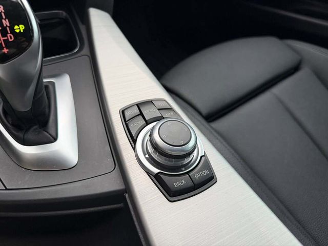 BMW寶馬 320I  第10張相片
