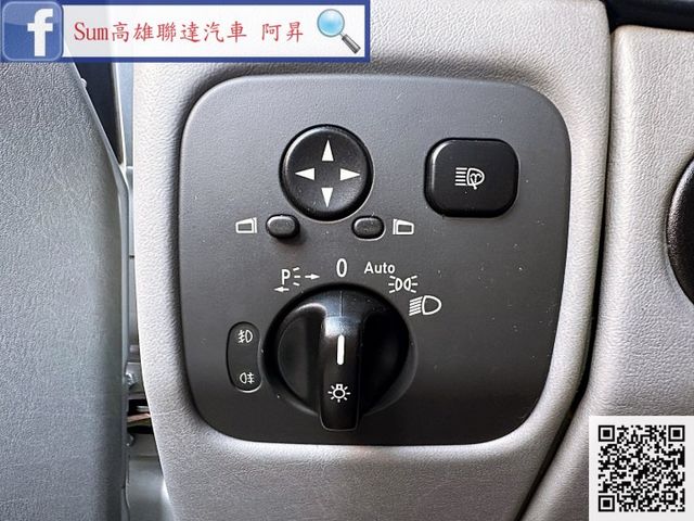 2006 M-BENZ G500 5.0 僅跑12萬公里 男人的逸品 上膛般的開關門聲音 挑戰最便宜 可全貸  第13張相片