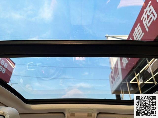 2015 VW TOUAREG 3.0 比TIGUAN更頂級的休旅車 新車256萬 現在只要59.8萬 市場稀有 可全貸  第9張相片
