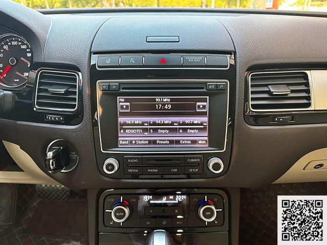 2015 VW TOUAREG 3.0 比TIGUAN更頂級的休旅車 新車256萬 現在只要59.8萬 市場稀有 可全貸  第10張相片