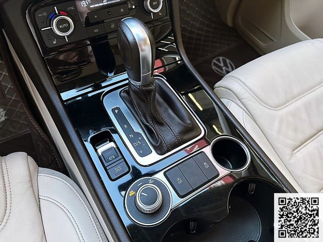 2015 VW TOUAREG 3.0 比TIGUAN更頂級的休旅車 新車256萬 現在只要59.8萬 市場稀有 可全貸  第12張相片