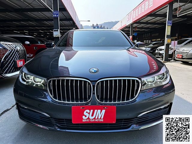 2016 730i 2.0 僅行駛3萬公里 原廠保養 原鈑件 可全額貸款  第5張相片