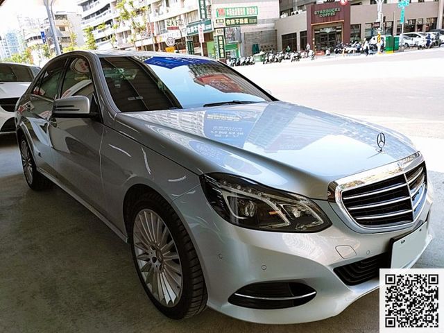 2015 E250 w212 2.0/小改後車型/新車300多萬/現在只要65.8萬/可全額貸款/  第3張相片