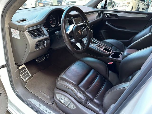 2015 MACAN TURBO 3.6/新車412萬/400匹馬力/市場稀有/原鈑件/可全額貸款  第18張相片