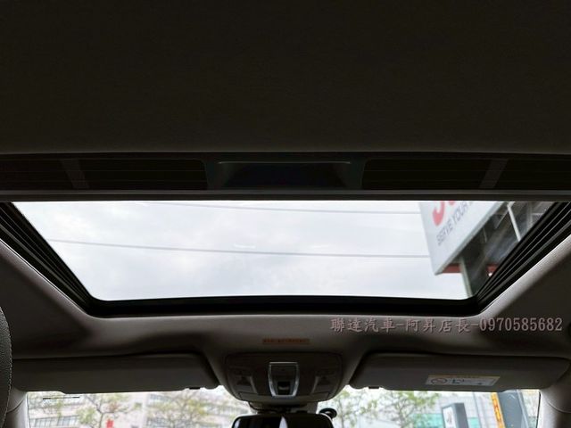 2014 M-BENZ ML350D 3.0/柴油耐操省油又省稅/新車價35x萬/現在僅需53.8萬即可擁有/可全額貸款  第10張相片