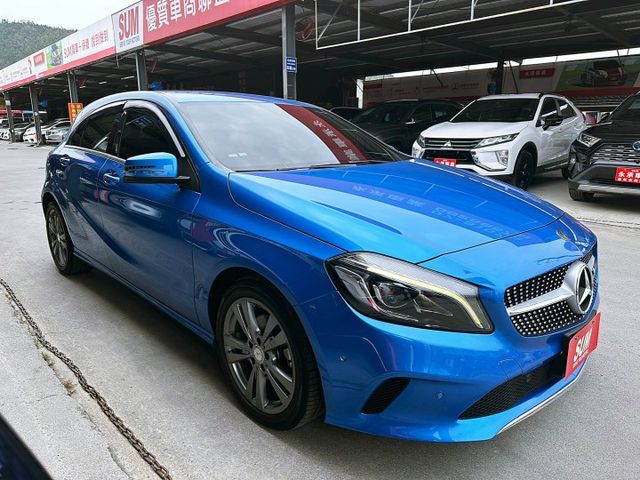 2015 M-BENZ A180 1.6/代步車的價格您可以有更體面的選擇/1.6小排量省油又省稅/可全額貸款  第3張相片