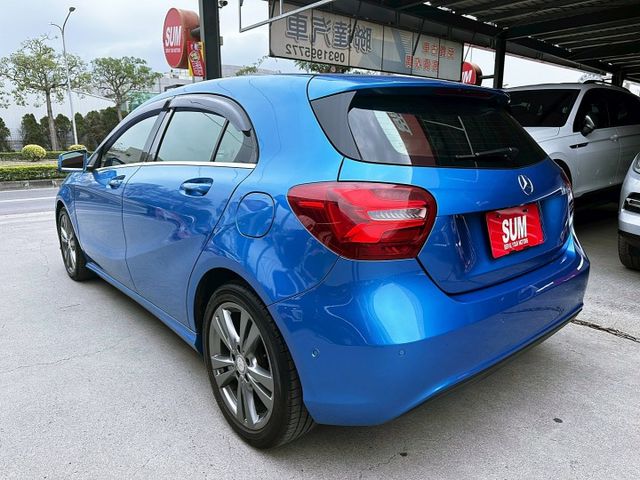 2015 M-BENZ A180 1.6/代步車的價格您可以有更體面的選擇/1.6小排量省油又省稅/可全額貸款  第4張相片