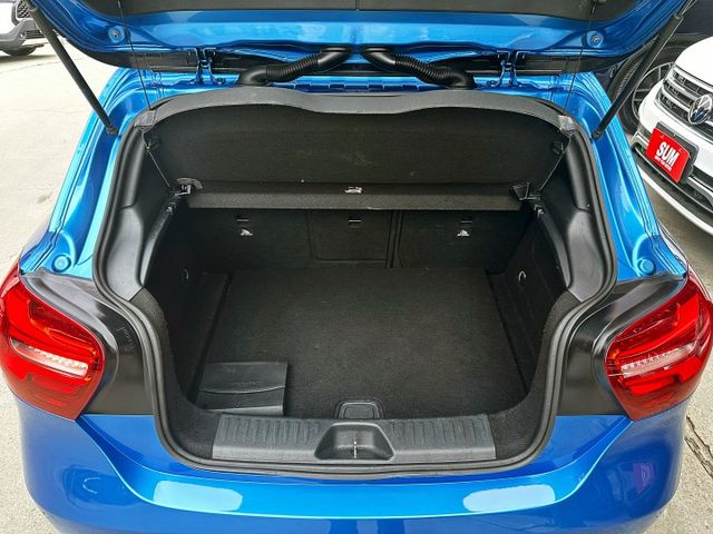 2015 M-BENZ A180 1.6/代步車的價格您可以有更體面的選擇/1.6小排量省油又省稅/可全額貸款  第9張相片