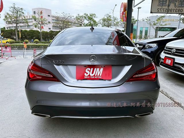 2018 M-BENZ CLA200 1.6/總代理小改後末代車型/僅行駛7.8萬公里/可全額貸款/可線上視訊賞車  第7張相片