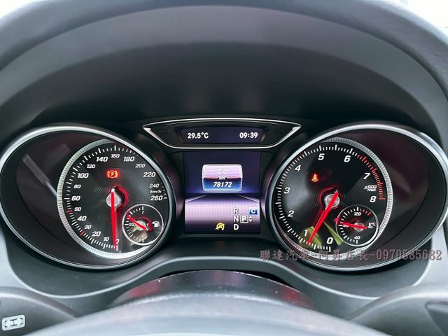 2018 M-BENZ CLA200 1.6/總代理小改後末代車型/僅行駛7.8萬公里/可全額貸款/可線上視訊賞車  第12張相片