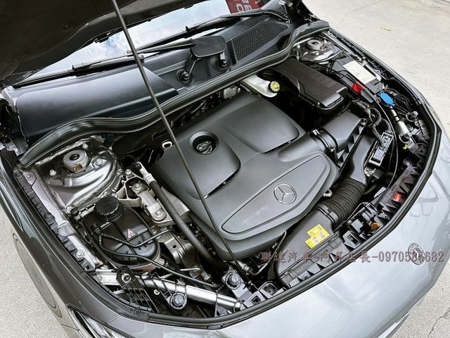 2018 M-BENZ CLA200 1.6/總代理小改後末代車型/僅行駛7.8萬公里/可全額貸款/可線上視訊賞車  第13張相片