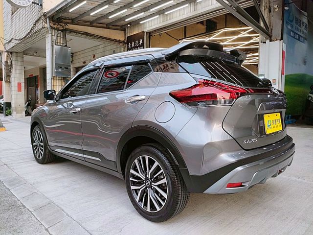 2024 Nissan Kicks 1.6旗艦版/僅行駛9千多公里/準新車的車況/二手車的優惠/原廠新車保固/原鈑件  第3張相片