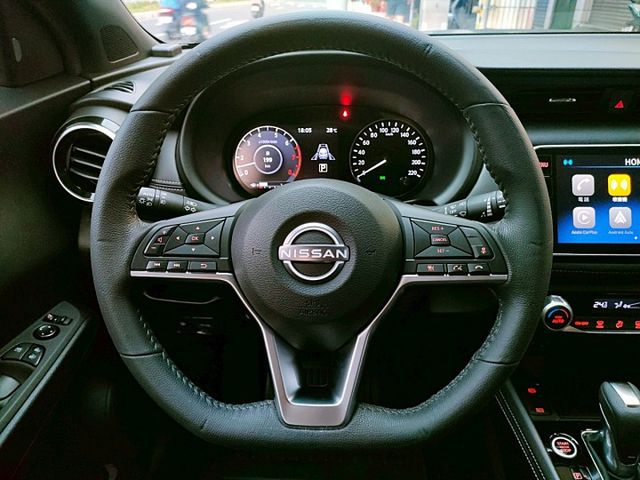 2024 Nissan Kicks 1.6旗艦版/僅行駛9千多公里/準新車的車況/二手車的優惠/原廠新車保固/原鈑件  第11張相片