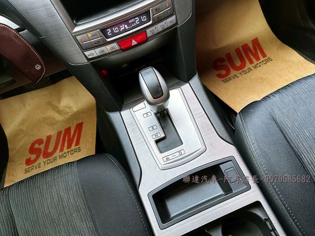 2010 Subaru Legacy Wagon 2.0i/代步車的價格/旅行車/四輪驅動/水平對臥/可全額貸款  第12張相片