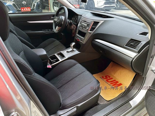 2010 Subaru Legacy Wagon 2.0i/代步車的價格/旅行車/四輪驅動/水平對臥/可全額貸款  第18張相片