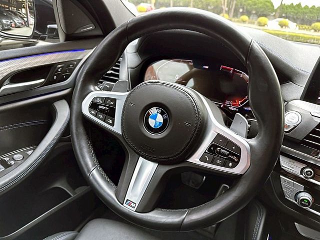 2021 BMW X4 30i M-SPORT 2.0/超低里程僅行駛4萬公里/原版件已認證/可全額貸款/可線上視訊賞車  第14張相片