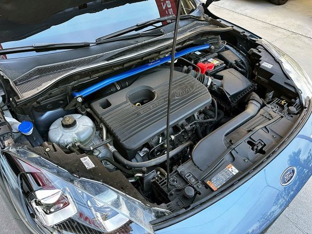 2020 FORD KUGA ST-LINE 2.0/最頂級版本/里程雖高但價格非常便宜/可全額貸款/可線上視訊賞車  第19張相片
