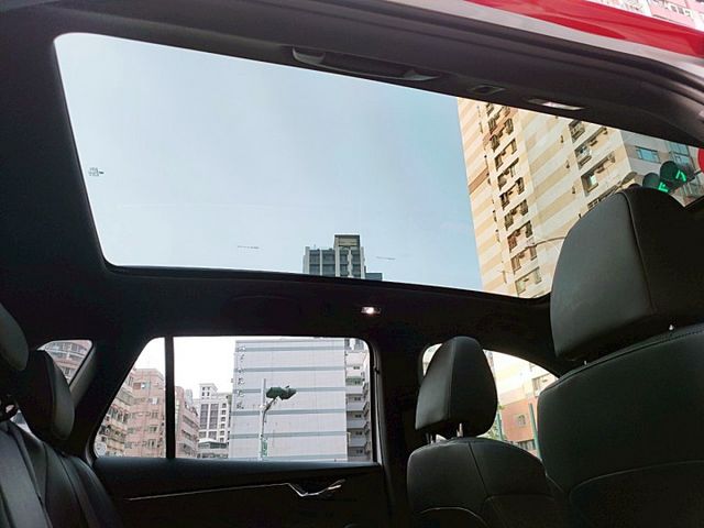 2024 Skoda Kamiq 1.0 TSI冠軍版/僅行駛5千公里/新車原廠保固中/可全額貸款/可線上視訊賞車  第8張相片