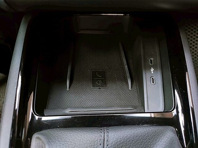 2024 Skoda Kamiq 1.0 TSI冠軍版/僅行駛5千公里/新車原廠保固中/可全額貸款/可線上視訊賞車  第14張相片