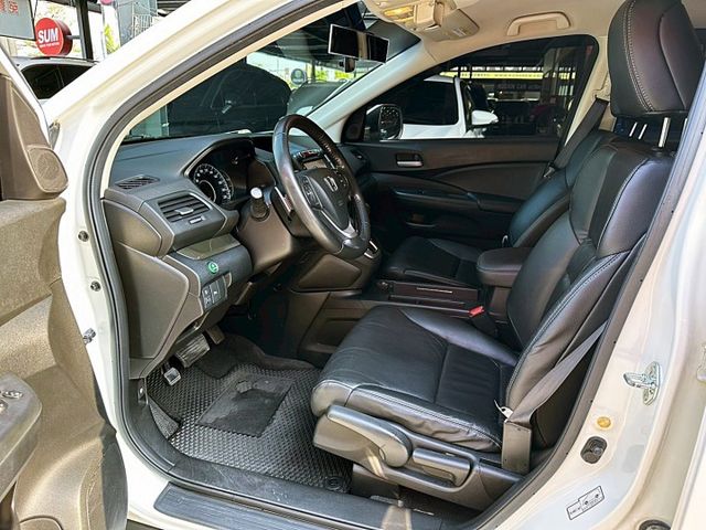 2015 Honda CR-V 2.4 VTi/日系休旅車/妥善率高省油好照顧/可全額貸款/可線上視訊賞車  第16張相片