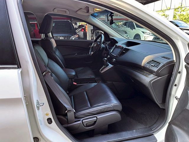 2015 Honda CR-V 2.4 VTi/日系休旅車/妥善率高省油好照顧/可全額貸款/可線上視訊賞車  第17張相片