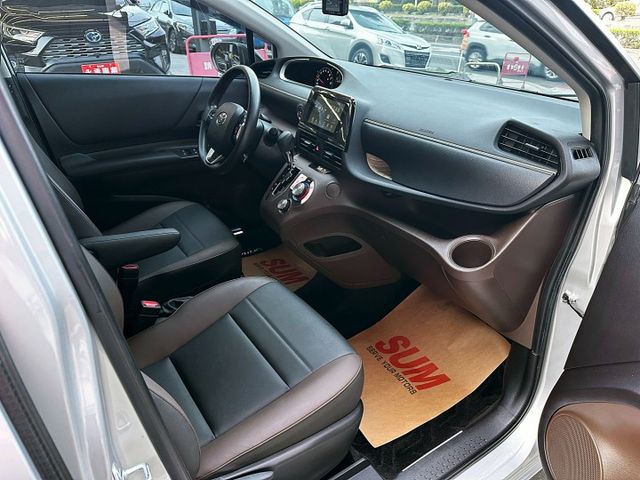 2022 Toyota Sienta 1.8/里程稍高但都在原廠保養/新車原廠保固中/可全額貸款/可線上視訊賞車  第19張相片