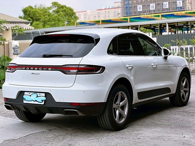 2021 Porsche Macan 2.0T/新車加選配308萬元/一線尾燈馬肯/可全額貸款/可線上視訊賞車  第4張相片