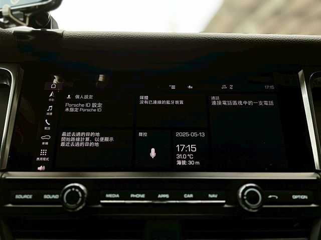 2021 Porsche Macan 2.0T/新車加選配308萬元/一線尾燈馬肯/可全額貸款/可線上視訊賞車  第10張相片