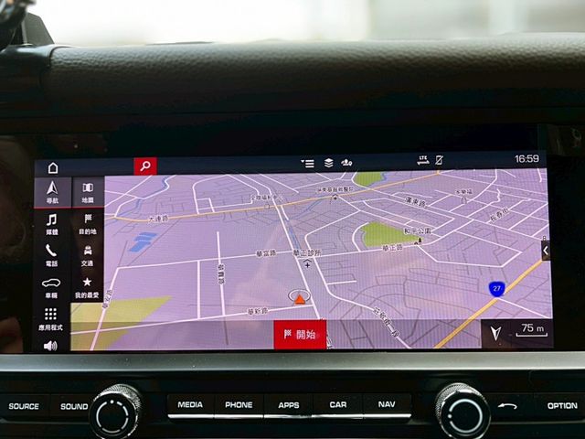 2021 Porsche Macan 2.0T/新車加選配308萬元/一線尾燈馬肯/可全額貸款/可線上視訊賞車  第12張相片
