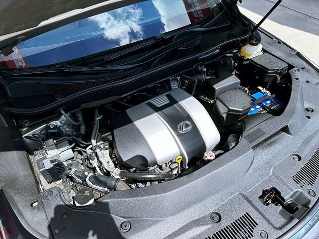 2016 LEXUS RX350 3.5/超低里程僅行駛4萬多公里/原版件已認證/配備滿/可全額貸款/  第19張相片