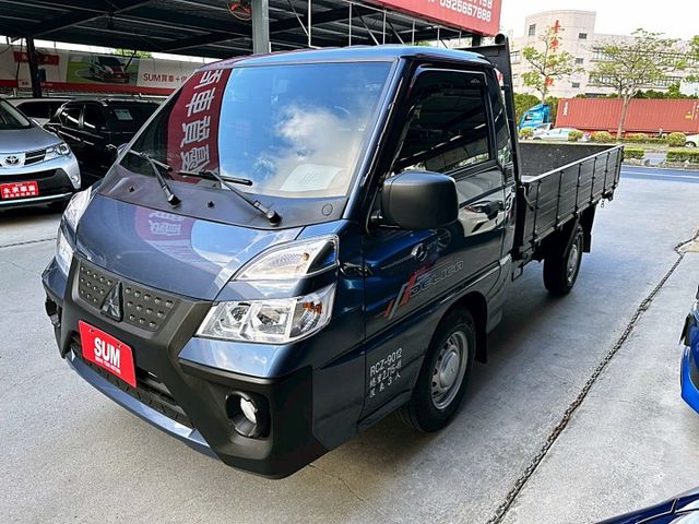 2022 Delica 2.4 得利卡自排框式貨車/再也不用擔心腳抽筋/僅行駛3.6萬公里/可全額貸款  第2張相片