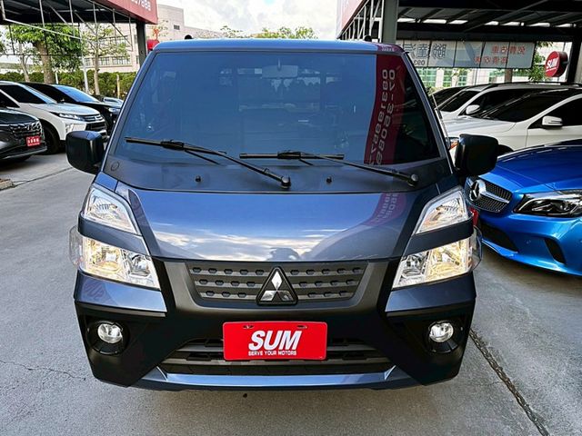 2022 Delica 2.4 得利卡自排框式貨車/再也不用擔心腳抽筋/僅行駛3.6萬公里/可全額貸款  第6張相片