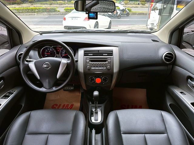2019 NISSAN LIVINA 1.6/超低里程僅行駛2萬多公里/市場稀有釋出/可全額貸款/可線上視訊賞車  第8張相片