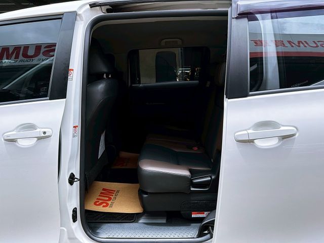 超低里程 僅行駛6千公里/原廠保養/新車原廠保固中/全額貸款/線上視訊賞車  第19張相片