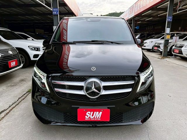 超低里程僅行駛5萬公里/七人座進口商務車/一台車載全家人/可全額貸款/可線上視訊賞車  第5張相片