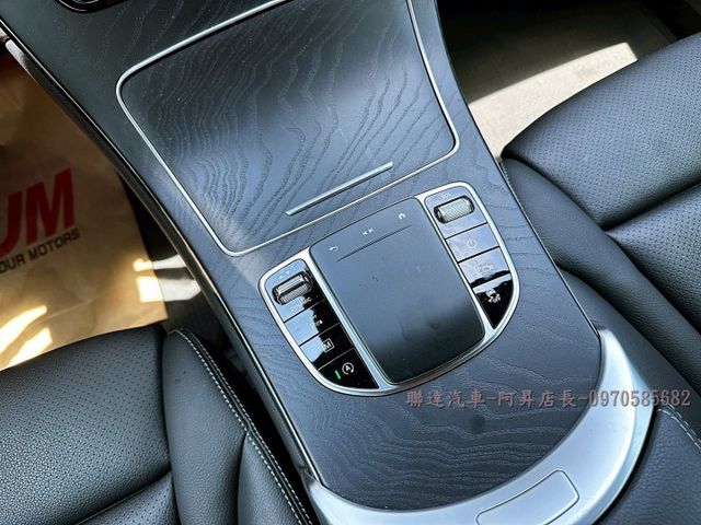 超低里程僅行駛3萬公里/SUV版本/跟車系統/環景影像/盲點偵測/CARPLAY/可全額貸款/線上視訊賞車  第12張相片