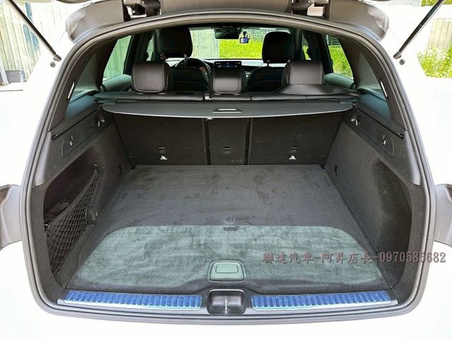 超低里程僅行駛3萬公里/SUV版本/跟車系統/環景影像/盲點偵測/CARPLAY/可全額貸款/線上視訊賞車  第18張相片