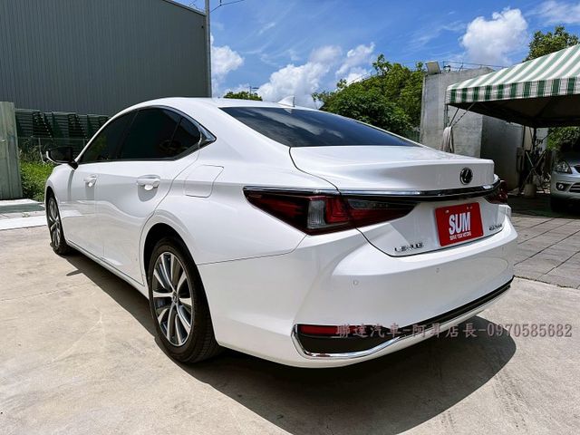 僅行駛5千公里/超低里程/跟車系統/環景影像/電動天窗/原廠保養/可全額貸款/可線上視訊賞車  第4張相片
