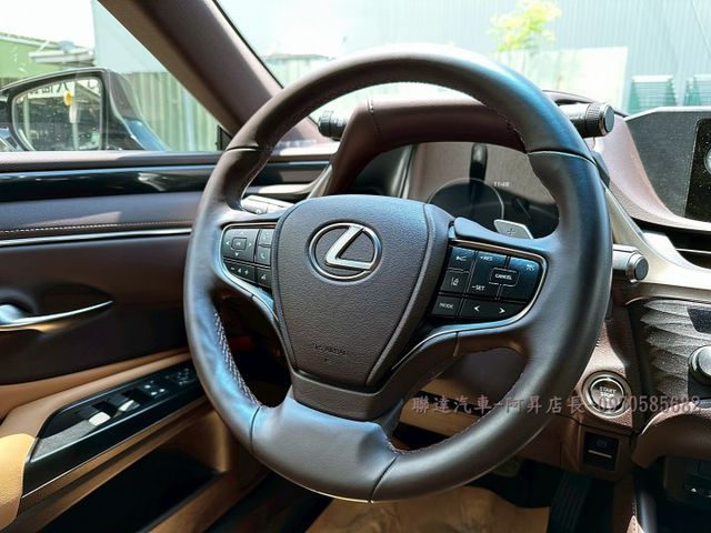 僅行駛5千公里/超低里程/跟車系統/環景影像/電動天窗/原廠保養/可全額貸款/可線上視訊賞車  第13張相片