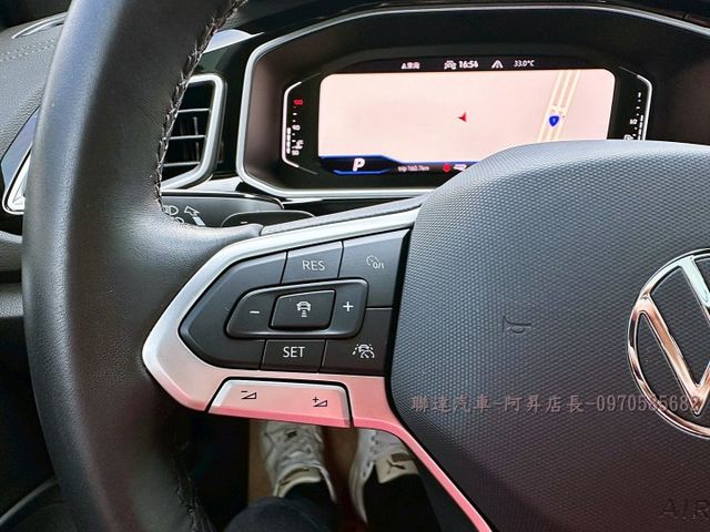 R-LINE版本/僅行駛2萬公里/原版件已完成第三方認證/原廠保養新車原廠保固中/可線上視訊賞車  第16張相片