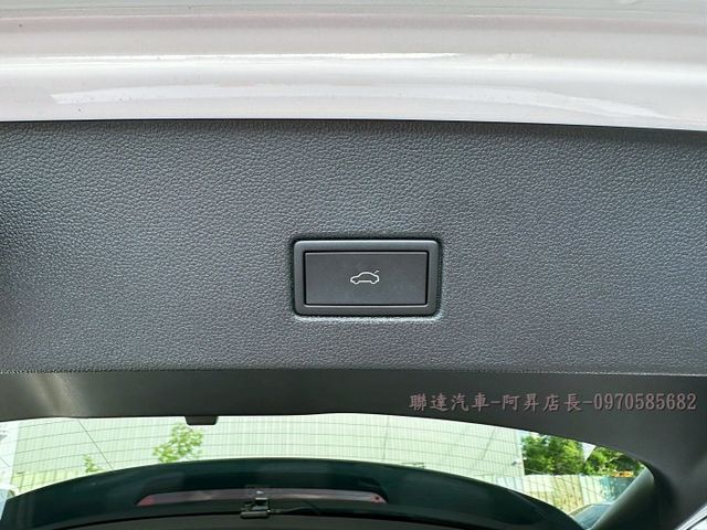 R-LINE版本/僅行駛2萬公里/原版件已完成第三方認證/原廠保養新車原廠保固中/可線上視訊賞車  第20張相片