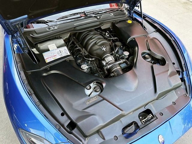 超低里程/2013 GRAN TURISMO 4.2/405匹最大馬力/新車618萬/可全額貸款/可線上視訊賞車  第15張相片